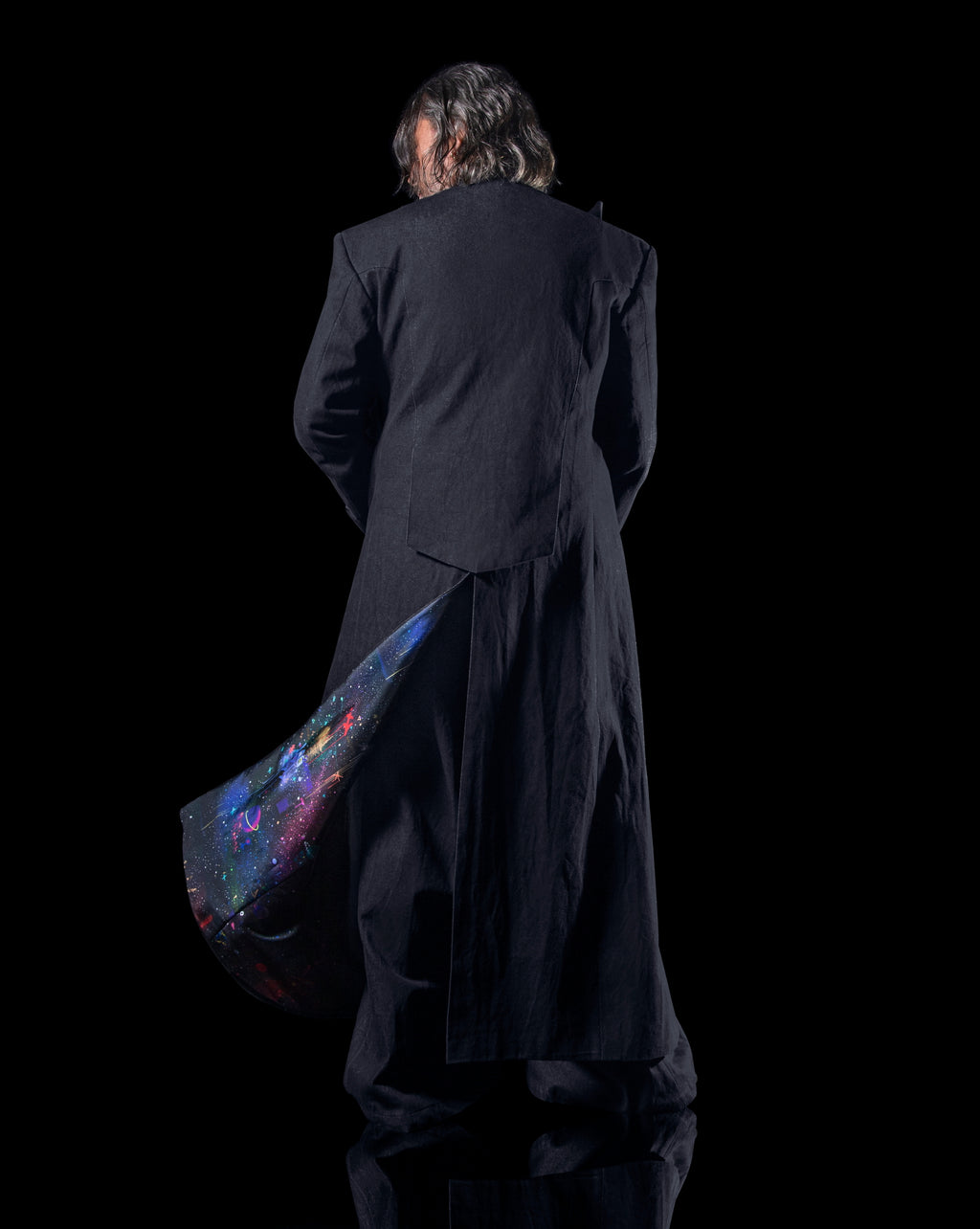 KONGO SUIT