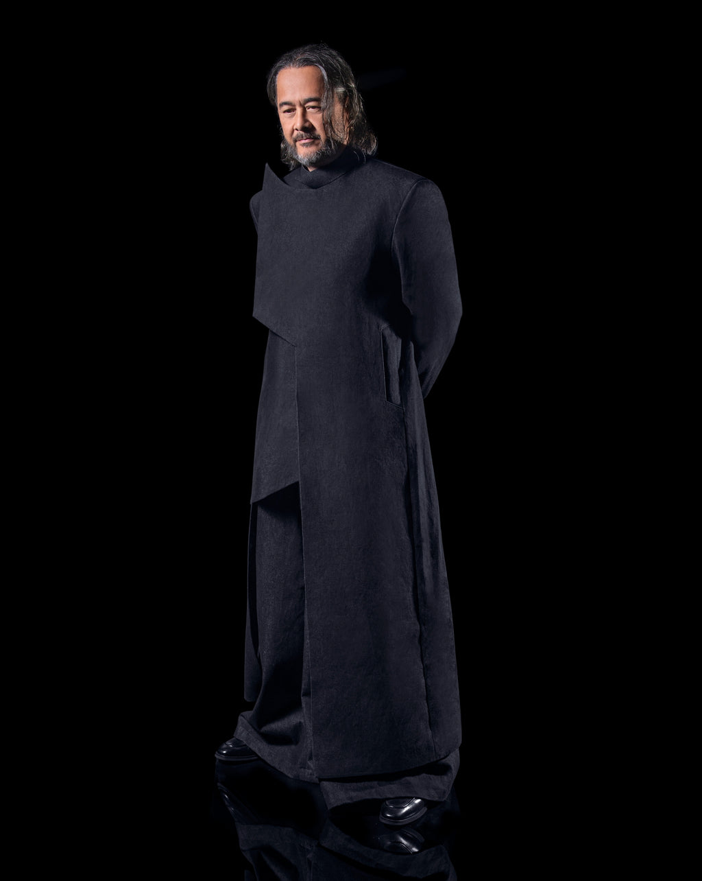 KONGO SUIT
