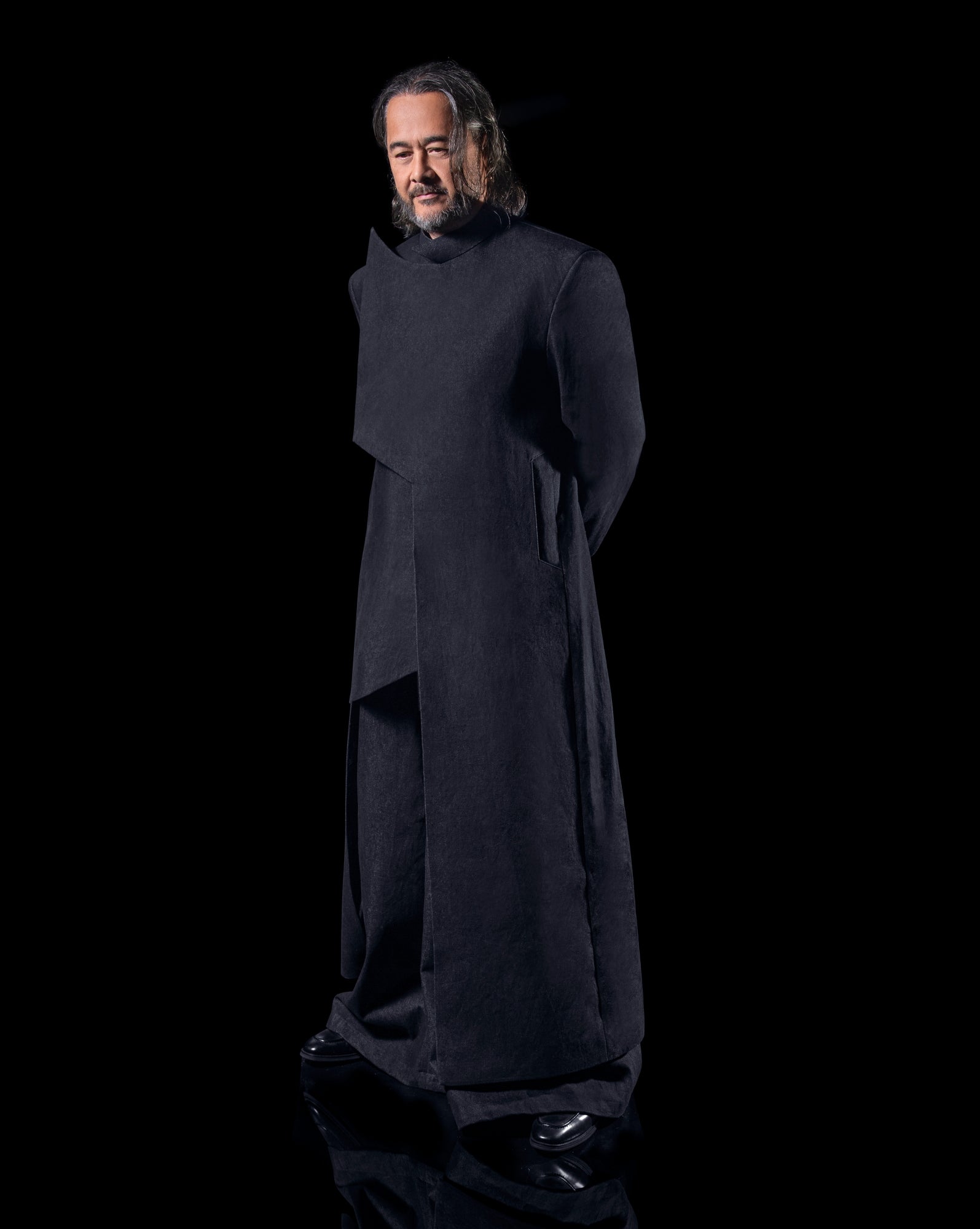 KONGO SUIT